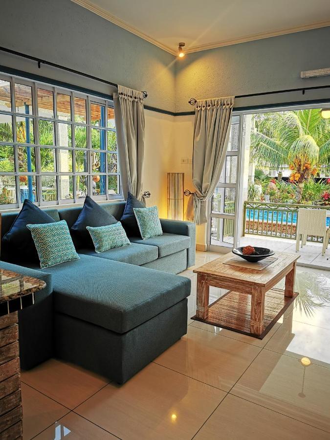 Villa Charme De L'Ile ラ・ディーグ島 エクステリア 写真