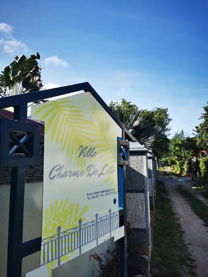 Villa Charme De L'Ile ラ・ディーグ島 エクステリア 写真