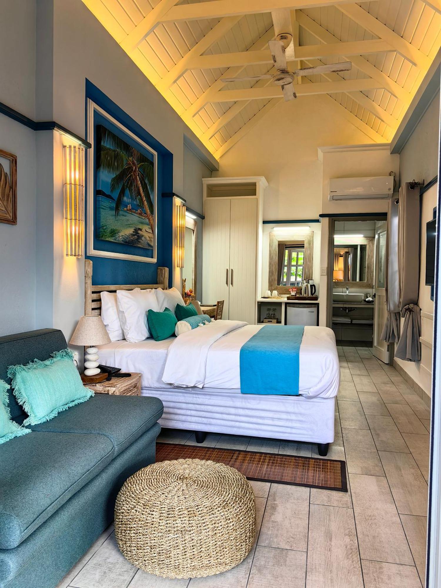 Villa Charme De L'Ile ラ・ディーグ島 エクステリア 写真
