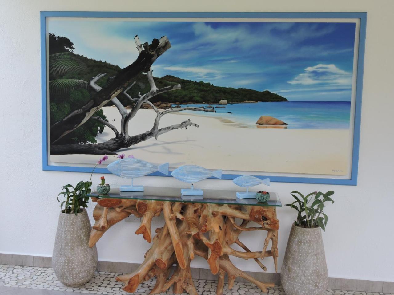 Villa Charme De L'Ile ラ・ディーグ島 エクステリア 写真